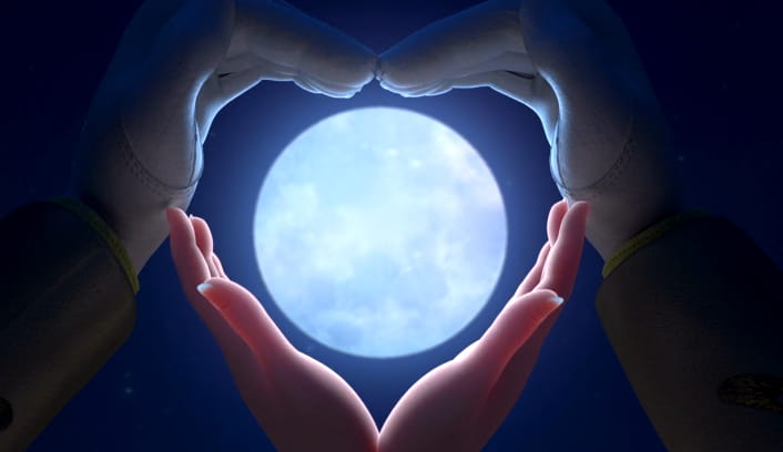 Anna and Hans under the full moon