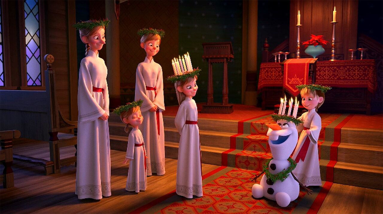 성녀 루치아 축일 기념 옷을 입은 마을소녀들